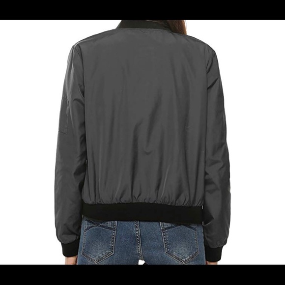 Lady’s grey gray bomber jacket windbreaker - Picture 3 of 4